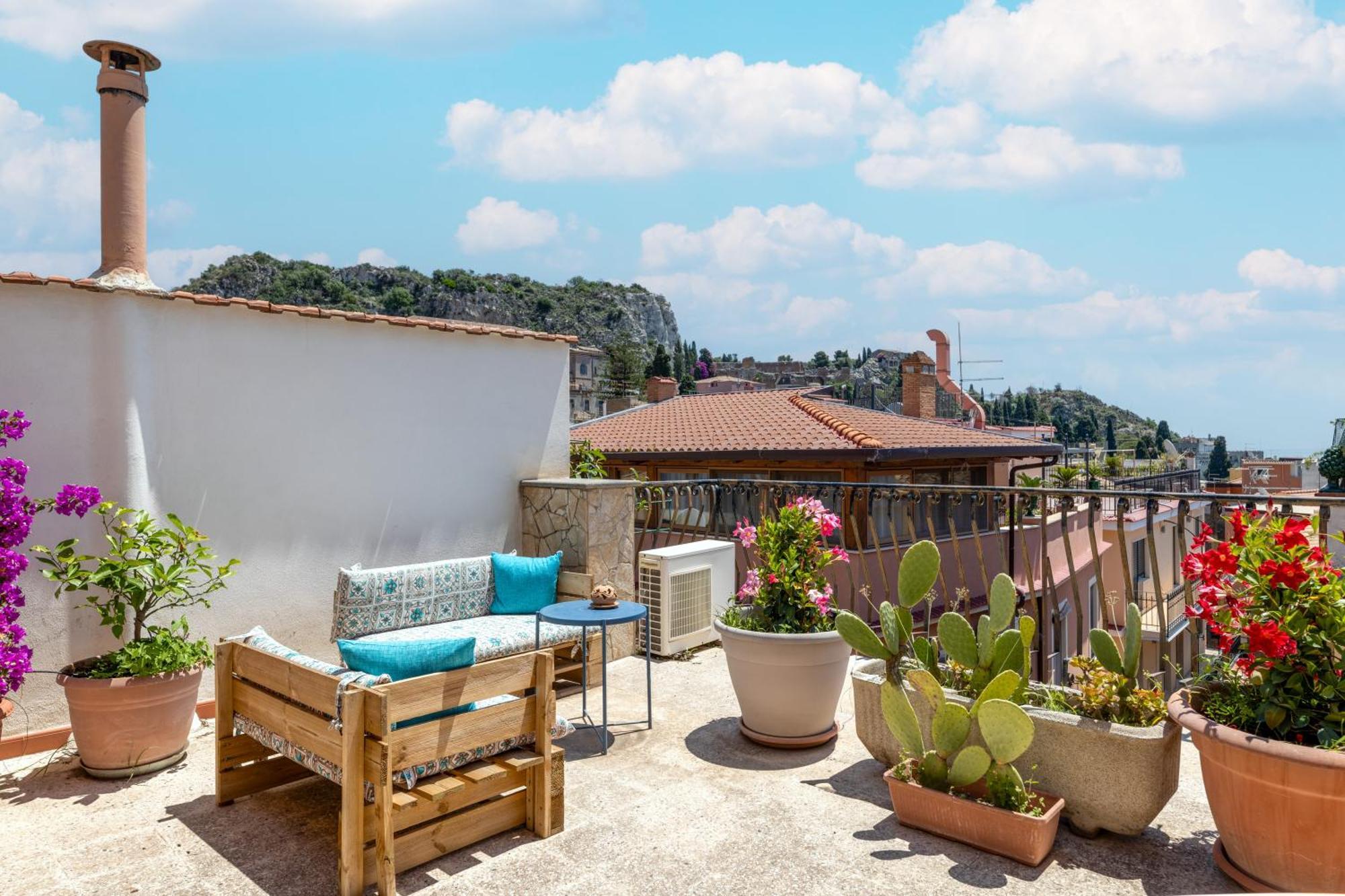 Medusa Exclusive Rooftop Taormina Apartment Ngoại thất bức ảnh